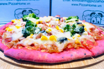 Tò mò loại pizza từ thanh long ruột đỏ “giải cứu” nông sản Việt