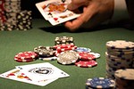 Vờ bị bắt chuộc mạng ở casino để lừa tiền cha nghèo