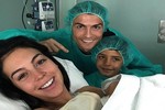 Ronaldo sung sướng khi "lên chức bố" lần thứ tư