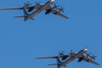 Căng thẳng Ukraine leo thang, Tu-95 Nga xuất hiện gần California