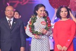 Lâm Ngọc Hoa đăng quang Nữ hoàng “Solo cùng Bolero“