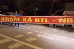 Tài xế “cắm chốt” ở BOT Bắc Thăng Long - Nội Bài thu phí “hộ“