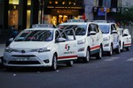 Taxi Vinasun lỗ triền miên: Hụt hơi đến bao giờ?