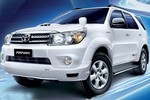 Hơn 33.000 người Việt mua xe của Toyota năm 2013