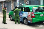 Điểm nóng 24h: Rút súng giải quyết mâu thuẫn giữa hai tài xế taxi