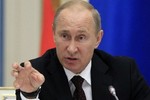 Đòn trừng phạt của Mỹ có làm suy yếu vai trò của Tổng thống Putin?