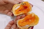 Bánh trứng chảy siêu hot: Chóng mặt với giá từ “mây cao” tới rẻ như bèo