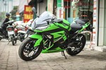 Cơn sốt Kawasaki Ninja 300 Special Edition vừa về Hà Nội