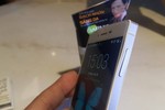 Siêu phẩm Bphone cũng bị "bệnh" cong như iphone 6