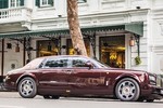 “Soi” giá xe Rolls-Royce tăng hàng chục tỷ sau thuế tại VN