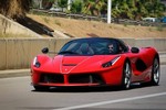 Siêu xe mui trần LaFerrari Aperta lần đầu “xuống phố“