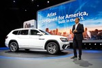 Volkswagen Atlas “chốt giá” 677 triệu đấu Ford Explorer