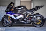 Siêu “cá mập” BMW S1000RR với dàn đồ chơi đắt giá