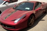 Siêu xe Ferrari 458 Italia rồng "phủ bụi" tại Trung Quốc