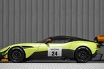 Siêu xe Aston Martin Vulcan giá 52 tỷ có bản độ chính hãng