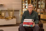 Bill Gates tiết lộ 5 cuốn sách yêu thích trong năm 2017