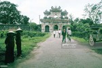 Khung cảnh bình dị ở Hoàng thành Huế năm 1989