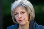 Thủ tướng Theresa May thành lập chính phủ thiểu số