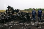 Kiev và quân nổi dậy bắt tay nhau cùng lo vụ MH17