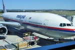 Máy bay Malaysia Airlines suýt đâm vào máy bay khác