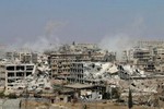 Phiến quân bắt đầu ra hàng quân đội Syria tại thành phố Aleppo 