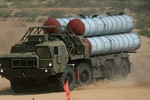 Nga xác nhận triển khai hệ thống phòng không S-300 tới Syria