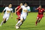 Vì sao lứa cầu thủ tài năng nhất nhà bầu Đức khổ sở ở V-League?