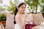 Soi gia thế "không phải dạng vừa đâu" của nữ beauty blogger Chloe Nguyễn