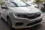 Honda City E giá rẻ tại Việt Nam bị 'cắt gọt' những chi tiết nào?