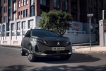  Peugeot 3008 uống xăng ít hơn cả xe máy?