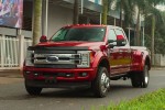 Đại gia lan đột biến Bình Phước chi 6 tỷ mua Ford F450 Limited 