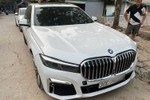 BMW 750Li 'chủ tịch' bán chỉ 600 triệu tại Hà Nội vì... một lý do 