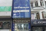 Thẩm mỹ viện Gangwhoo bị tố làm hỏng mũi, ngực khách hàng 