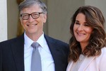 Với 98 tỷ USD, Bill Gates ngoài làm từ thiện còn tiêu núi tiền vào việc gì?