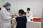 Vì sao nữ nhân viên y tế An Giang tử vong sau tiêm vaccine COVID?