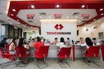 Sau Phó tổng, đến Dragon Capital cũng tháo chạy khỏi cổ phiếu Techcombank