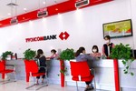 Cổ phiếu rục rịch tăng, chồng của người công bố thông tin Techcombank đăng ký gom vào