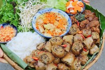 Cuối tuần làm mẹt bún chả, nem cua bể kiểu này thơm nức mũi, cả nhà ăn không còn một miếng