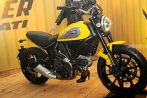 Chi tiết Ducati Scrambler 2015 cực hot vừa cập bến Việt Nam