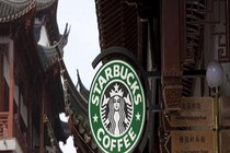 Rùng mình phụ gia làm bánh “độc” của Starbucks