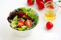 Làm salad rau quả giàu vitamin cho ngày Tết