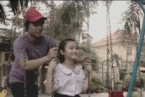 Clip “Khoảnh khắc” làm lay động trái tim bao người