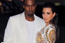 Lỡ mang bầu, Kim “siêu vòng 3” quyết định cưới Kanye West