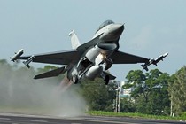 Mệt mỏi chờ đợi Mỹ, Đài Loan tự tay nâng cấp F-16 dễ dàng