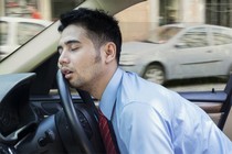 Mẹo chống buồn ngủ hiệu quả cho lái xe đường dài