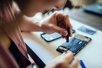 Smartphone đầu tiên trên thế giới trang bị RAM 32 GB sắp trình làng?