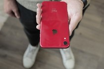 iPhone Xr xách tay rớt giá thảm chỉ sau 1 ngày