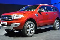 Tiện nghi trên Ford Everest 2015 giá 800 triệu đồng sắp về VN