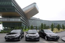 JW Marriott Hà Nội sử dụng Mercedes E-Class làm xe đưa đón