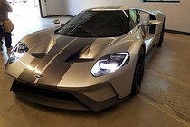 Ford GT 2017 bất ngờ xuất hiện cho khách tham quan trực tiếp